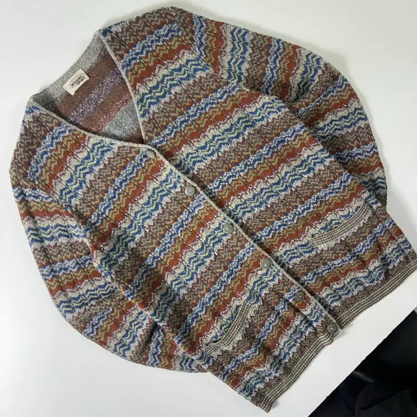 [BUNJANG] Missoni Ethnic Pattern V-Neck Knit Cardigan / Missoni  미쏘니 에스닉 패턴 브이넥 니트 가디건