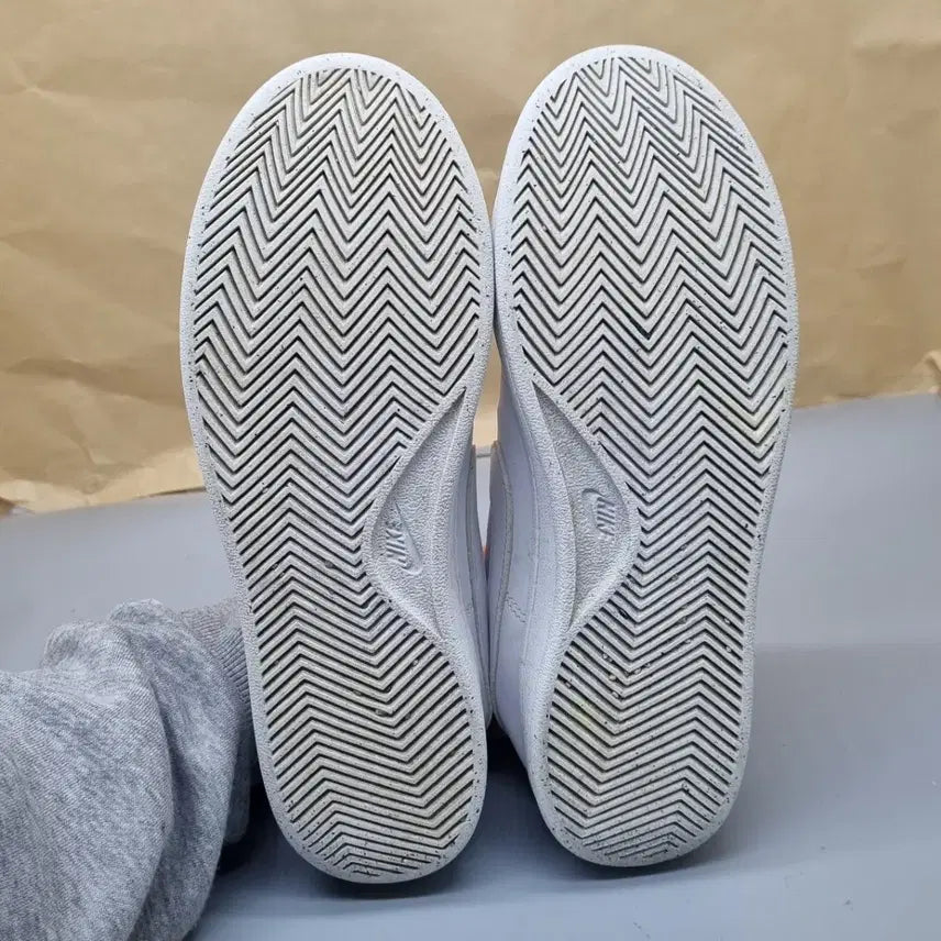 [BUNJANG] Nike Court Royale 2 Sneakers 245 / 나이키 코트로얄2 스니커즈 245
