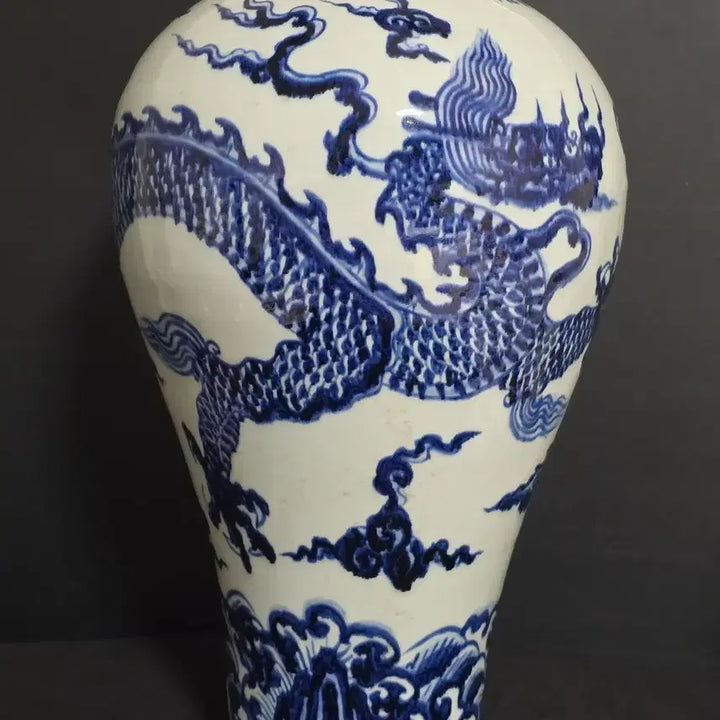[BUNJANG] Celadon Porcelain Cloud and Dragon Meiping Vase / 선덕청화운용문매병