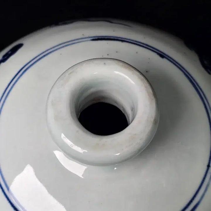 [BUNJANG] Celadon Porcelain Cloud and Dragon Meiping Vase / 선덕청화운용문매병