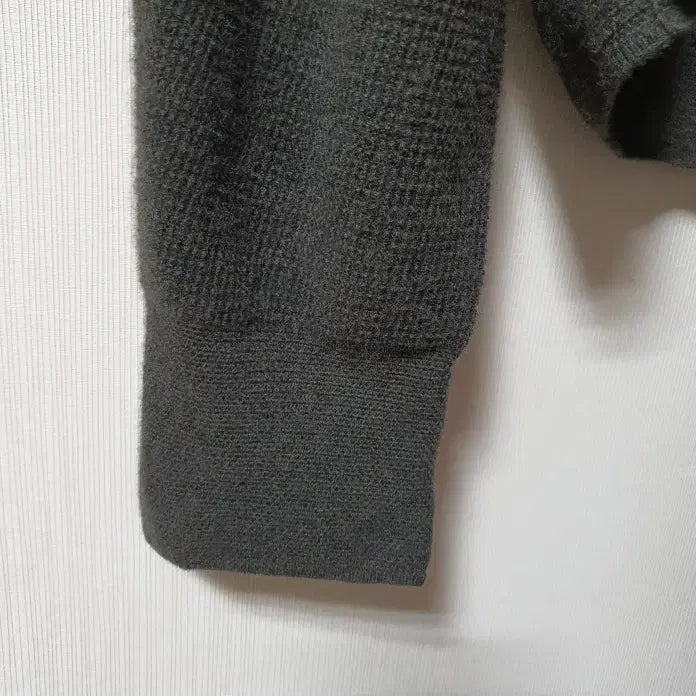[BUNJANG] Time Deep Khaki Hooded Knit Sweater / 타임 time 딥카키 컬러 후드 니트 프리 사이즈 정품