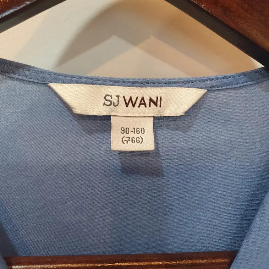 [BUNJANG] SJ WANI Blue Blouse / SJ WANI 블루 블라우스