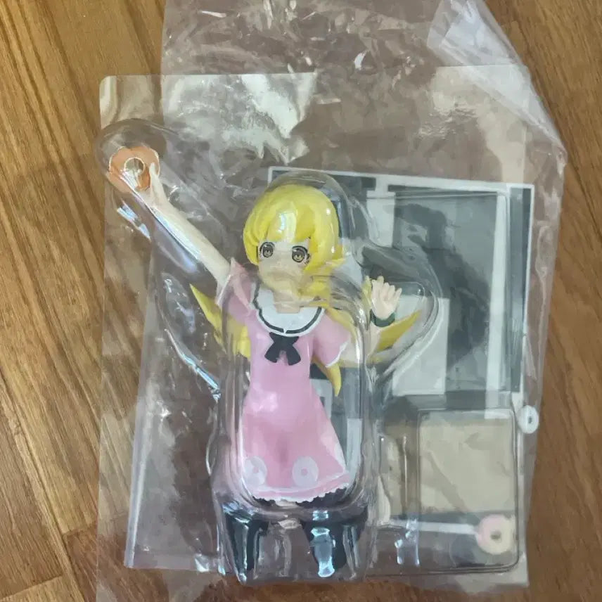 [BUNJANG] Monogatari Oshino Shinobu Figure / 모노가탈 오시노 시노부 피규어