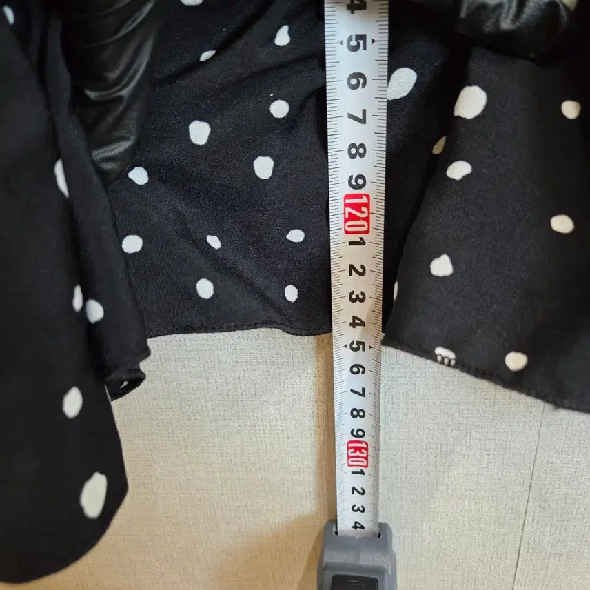 [SOLD OUT] 여성 블랙 도트 캉캉 롱 맨투맨 원피스 F JJ411