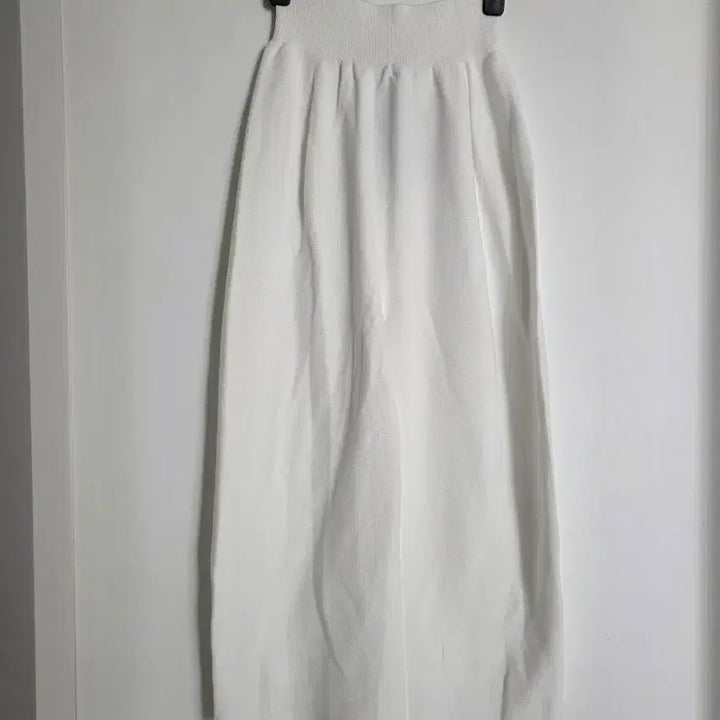 [BUNJANG] Second Skin White Banding Knit Pants S-M Size / 세컨스킨 화이트 밴딩니트팬츠 s-m사이즈 거의새옷