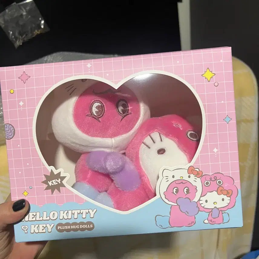 [SOLD OUT] 복실이 헬로키티 콜라보 굿즈