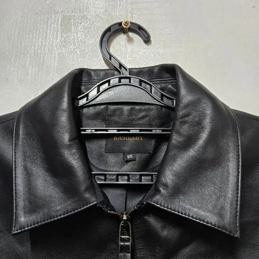 [BUNJANG] Kasibadi Lambskin Leather Vest / 카시바디 양가죽 조끼 55