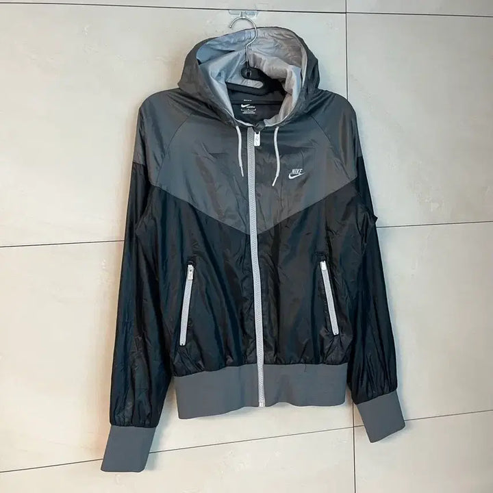 [BUNJANG] Nike Windrunner Women&