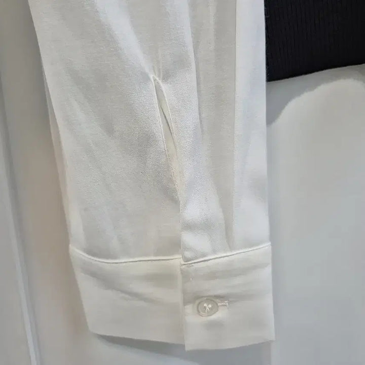 [SOLD OUT] JJ지고트 니트배색 뷔스티에 블라우스