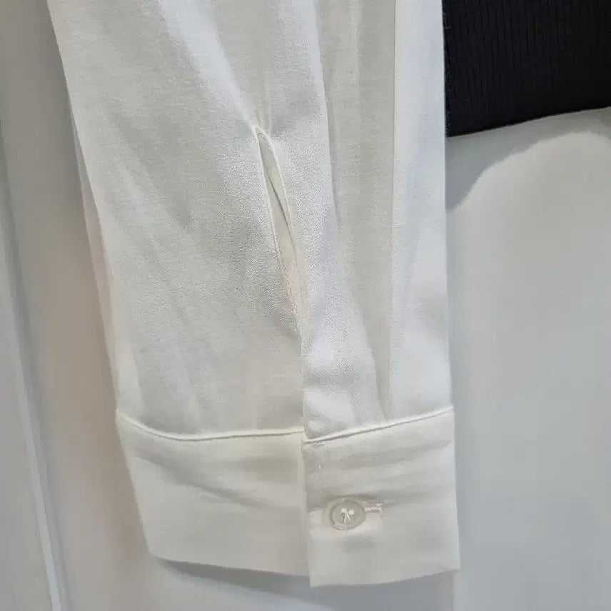 [SOLD OUT] JJ지고트 니트배색 뷔스티에 블라우스