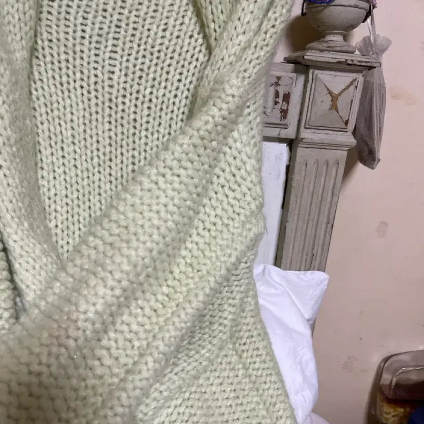 [BUNJANG] Emporio Armani Boucle Knit Cardigan / 엠포리오 아르마니 뽀글이 니트 가디건 40민트