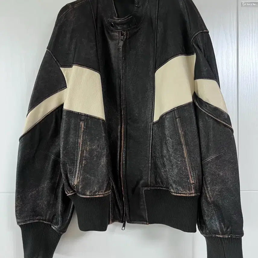 [BUNJANG] COOR Distressed Mixed Leather Jacket / COOR 디스트레스 믹스드 레더