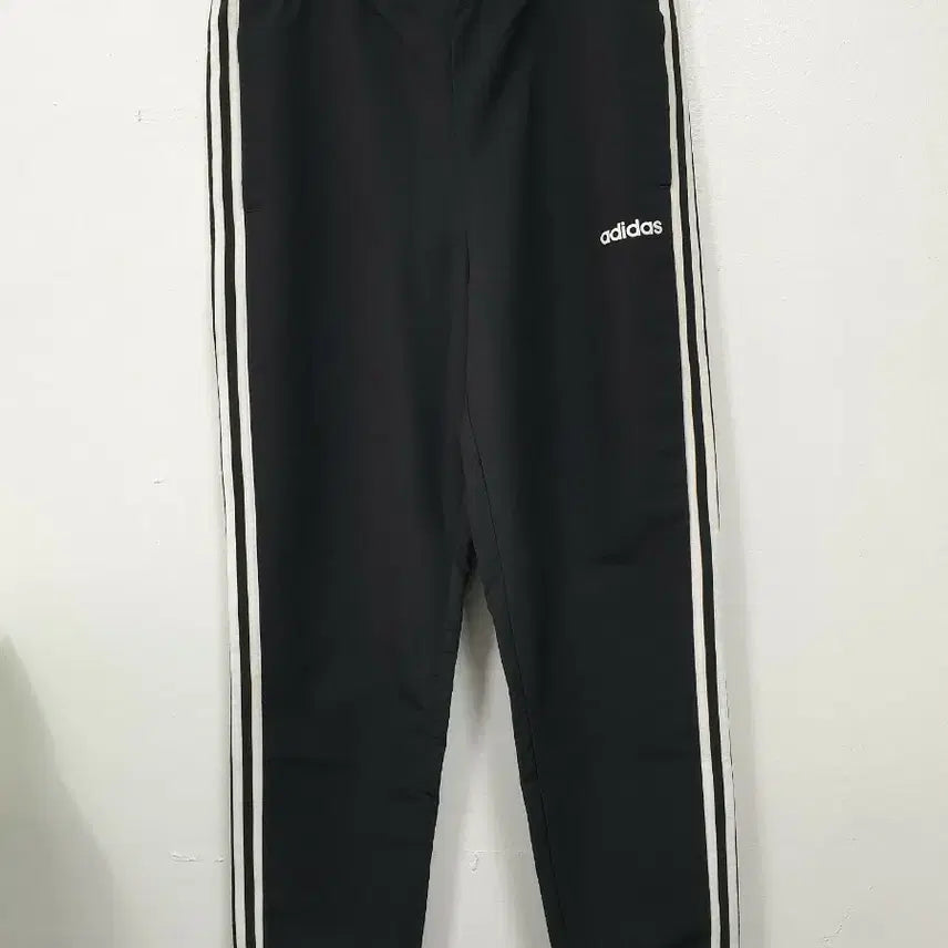 [BUNJANG] Adidas Essential 3S Wind Pants (Black) - Size L / 아디다스 검정색 에센셜 3S 윈드 팬츠 L사이즈