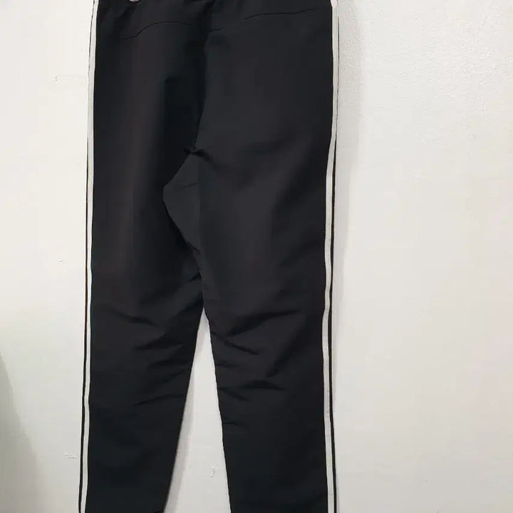 [BUNJANG] Adidas Essential 3S Wind Pants (Black) - Size L / 아디다스 검정색 에센셜 3S 윈드 팬츠 L사이즈