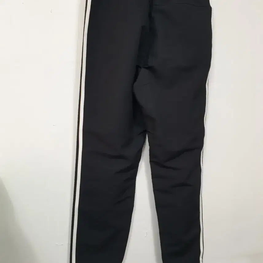 [BUNJANG] Adidas Essential 3S Wind Pants (Black) - Size L / 아디다스 검정색 에센셜 3S 윈드 팬츠 L사이즈