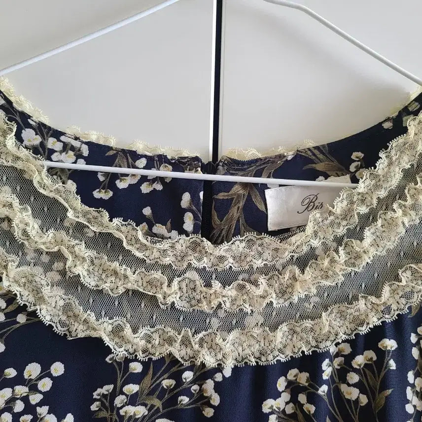 [BUNJANG] Japanese Lace Collar Flower Long Dress / 일본레이스 카라 플라워 롱 원피스