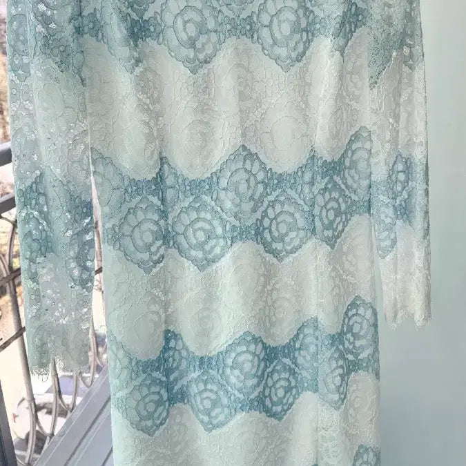 [BUNJANG] It Misha Lace Dress / 잇 미샤 레이스 원피스 55-66