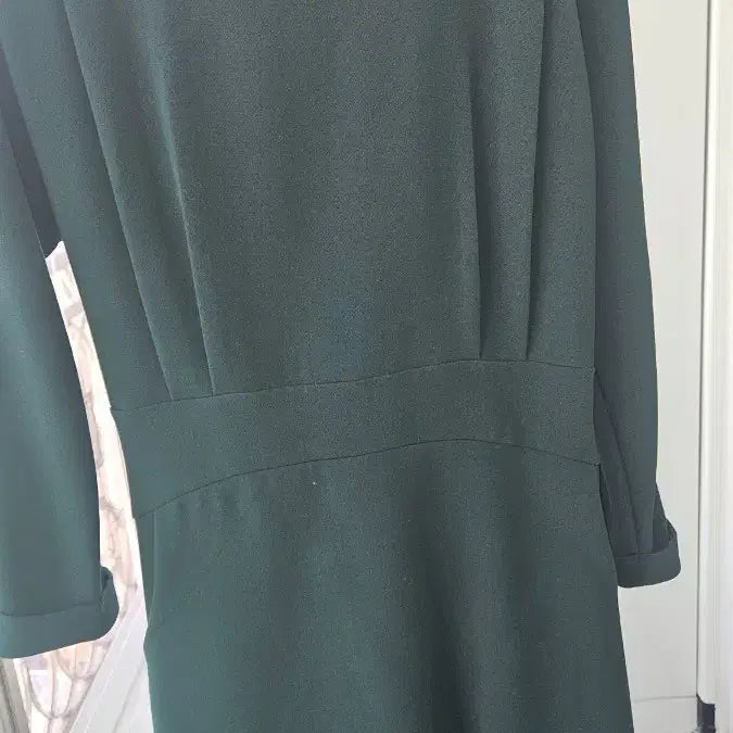 [BUNJANG] Green Mini Dress / 고급스러운 진녹색(카키) 원피스