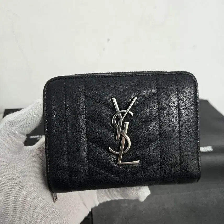 [BUNJANG] Yves Saint Laurent Zip Around Wallet / [정품] 입생로랑 지퍼 반지갑
