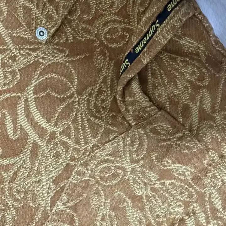 [BUNJANG] Supreme Script Jacquard Double Knee Denim Painter Pants Brown / 슈프림 스크립트 자카드 더블 니 데님 페인터 팬츠 브라운 - 22FW