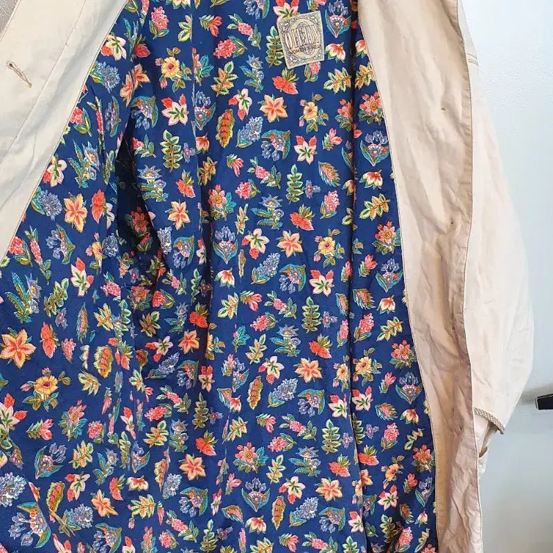 [BUNJANG] Oilily Hooded Jumper M Size / 오일릴리후드점퍼 M사이즈