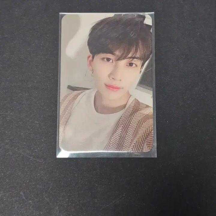 [BUNJANG] Seventeen Jeonghan Heng:garae Photocard / 정한 헹가래 포카