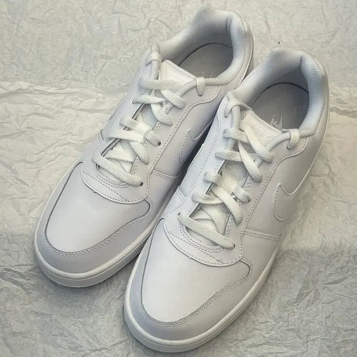 [BUNJANG] Nike Evernon Sneakers / 나이키 에버논  흰색 280mm 새상품