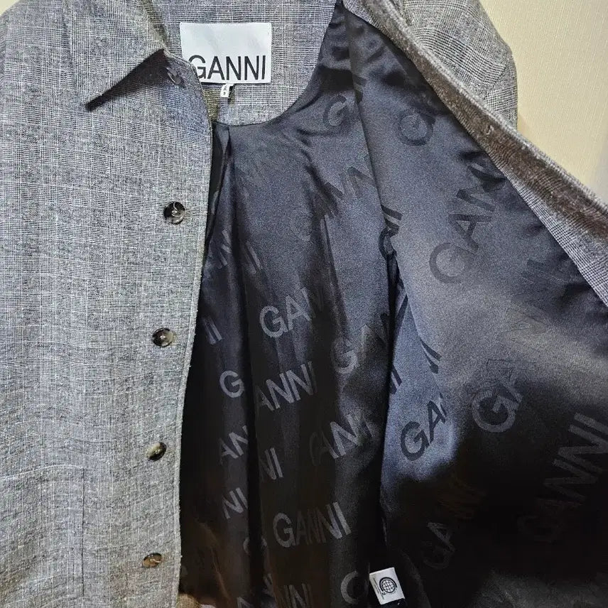 [BUNJANG] GANNI Tweed Wool Jacket / 55) 가니 GANNI 트위드 울 자켓
