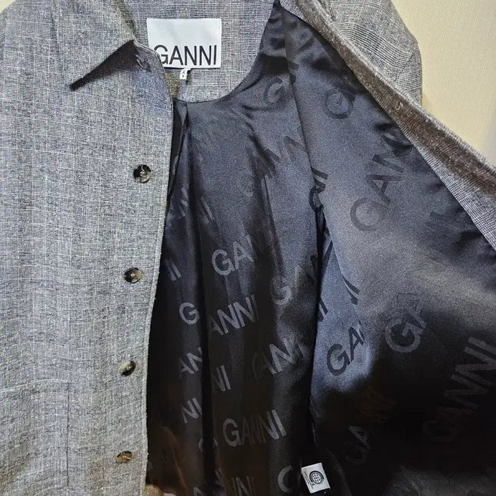 [BUNJANG] GANNI Tweed Wool Jacket / 55) 가니 GANNI 트위드 울 자켓
