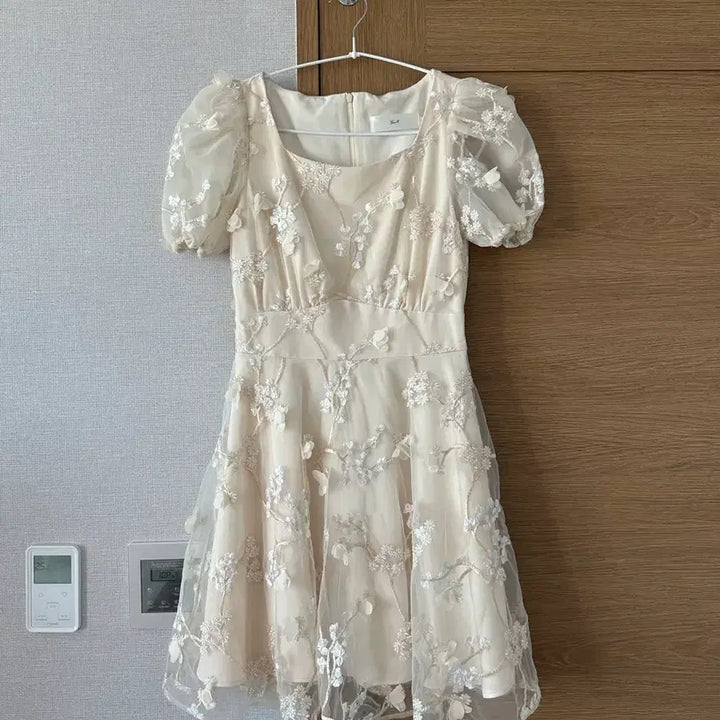 [BUNJANG] Grace You Freesia Yellow Dress / 그레이스유 프리지아 원피스 옐로우 s