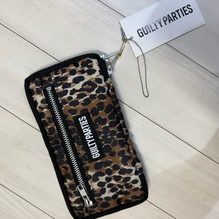 [BUNJANG] Wacko Maria Porter Leopard Long Wallet Travel Case / 와코마리아 포터 장지갑 트래블케이스