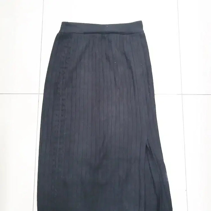 [BUNJANG] Maison de Roem Knit Long Skirt / maison de roem 73 허리밴딩 니트 롱치마 스커트 중고 검정
