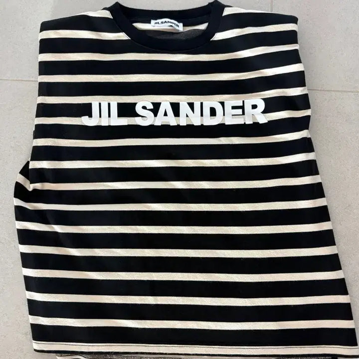 [BUNJANG] Jil Sander Black Stripe T-shirt and Pants Set / 질샌더 블랙 스트라이프 티셔츠 바지 세트