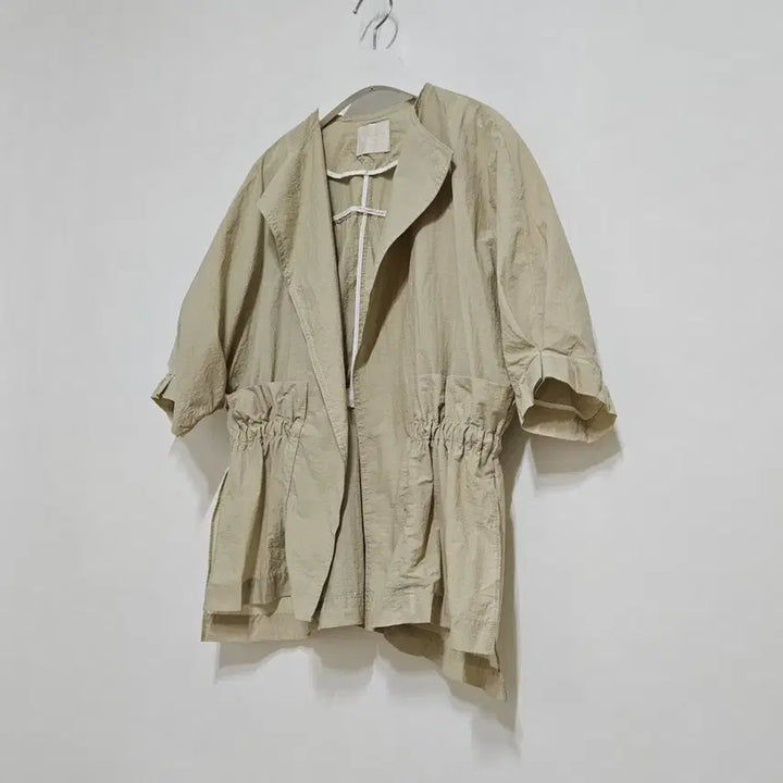 [BUNJANG] Monamari Ruffle Nylon Jacket / 모나마리 바스락 프릴점퍼