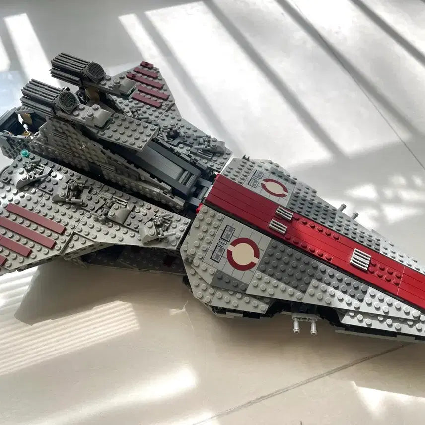 [BUNJANG] LEGO Star Wars 8039 Venator-class Star Destroyer Set / 레고 스타워즈 8039 베네터급 스타 구축함 (배포)
