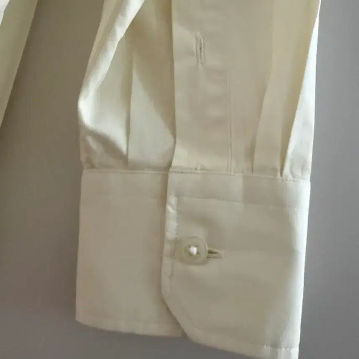[BUNJANG] Uniqlo U Cotton Shirt - Lemon, Large / 유니클로U 면셔츠 라지사이즈 연한 레몬색 100