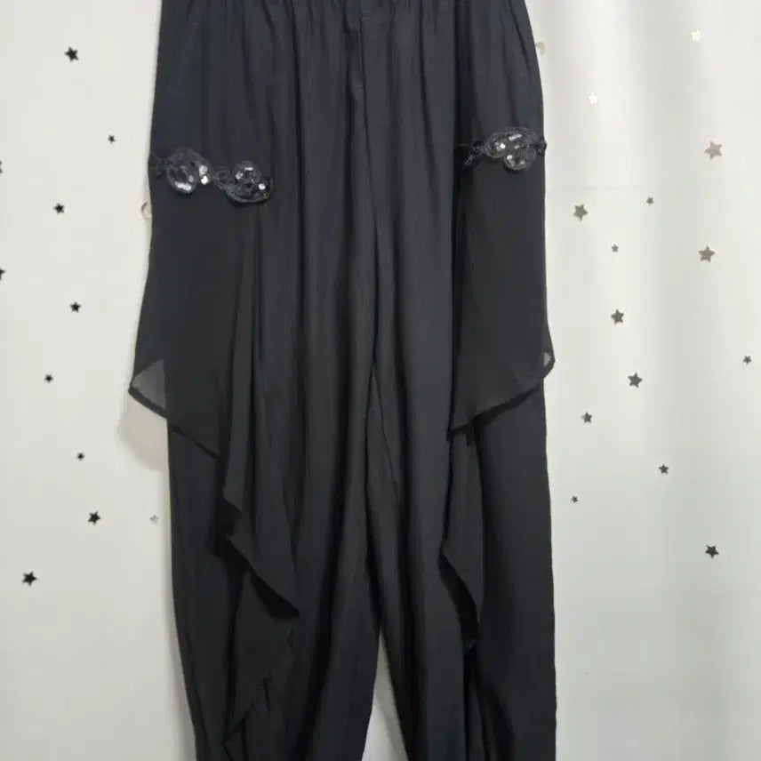 [BUNJANG] Lee Sang Bong Black Lace Embellished Harem Pants / 이상봉 검정색 레이스 장식 배기 바지 80
