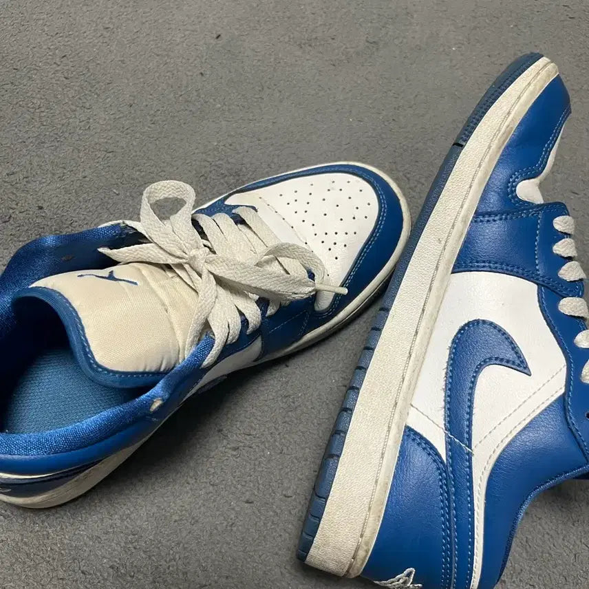 [BUNJANG] Nike Air Jordan 1 Low Marina Blue Sneakers / 나이키 조던 에어 조던1 로우 마리나블루