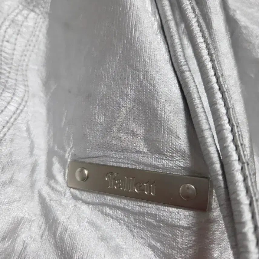 [BUNJANG] Fallett Silver Duffel Bag / Fallett 가방