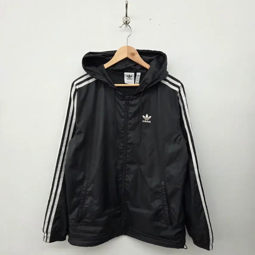 [SOLD OUT] 아디다스 삼선 후드 바람막이 블랙 남s