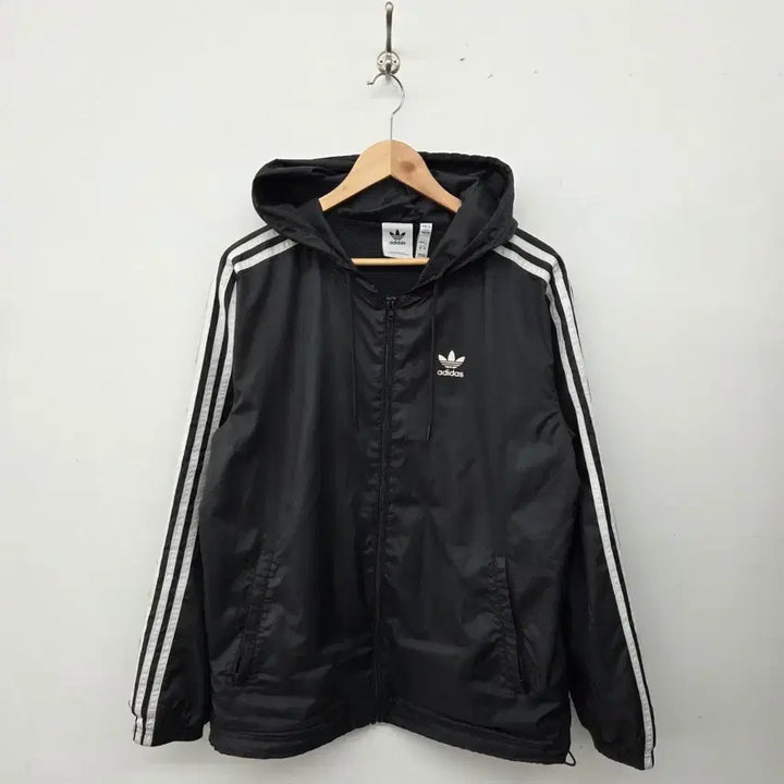 [SOLD OUT] 아디다스 삼선 후드 바람막이 블랙 남s