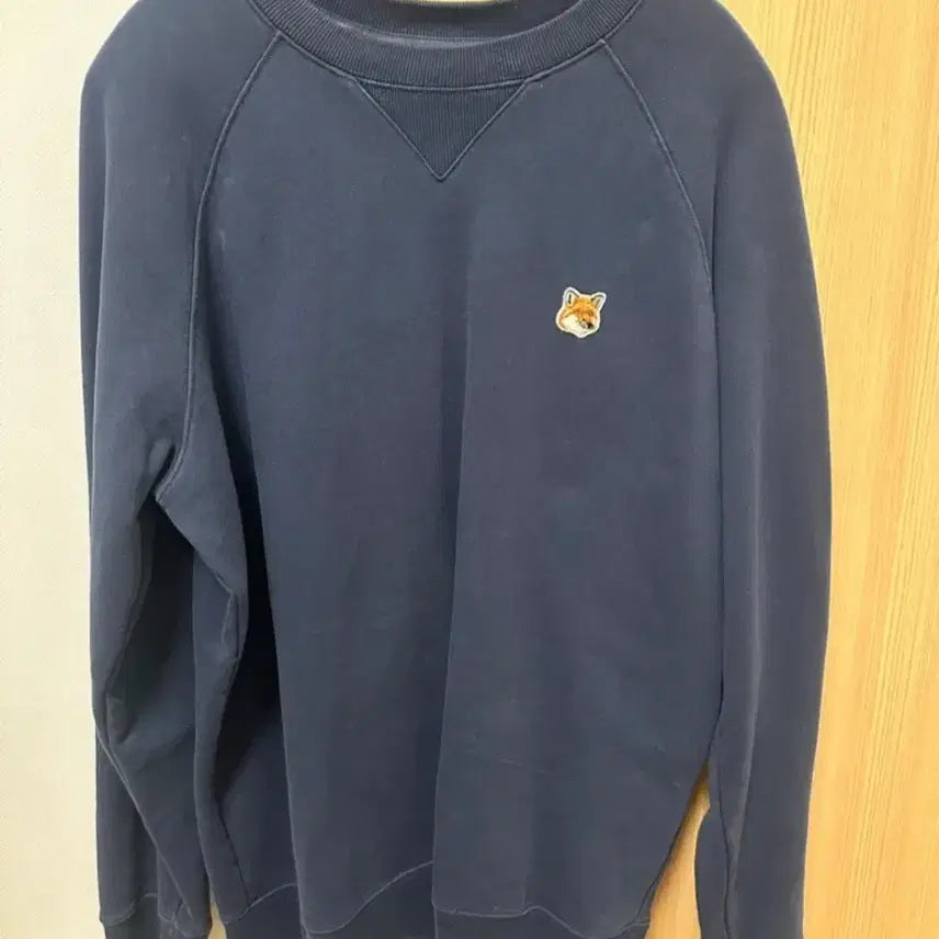 [BUNJANG] Maison Kitsune Unisex Navy Crewneck Sweatshirt / 메종키츠네 남녀공용 맨투맨 네이비 M