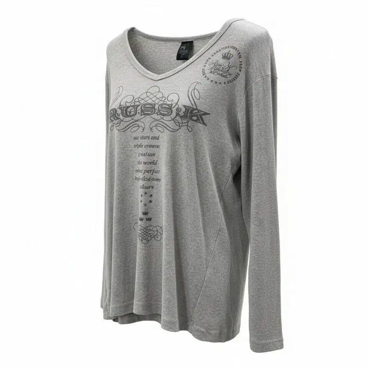 [BUNJANG] RUSS K Vintage Lettering V-Neck T-Shirt / RUSS K 빈티지 레터링 브이넥 티셔츠 1903