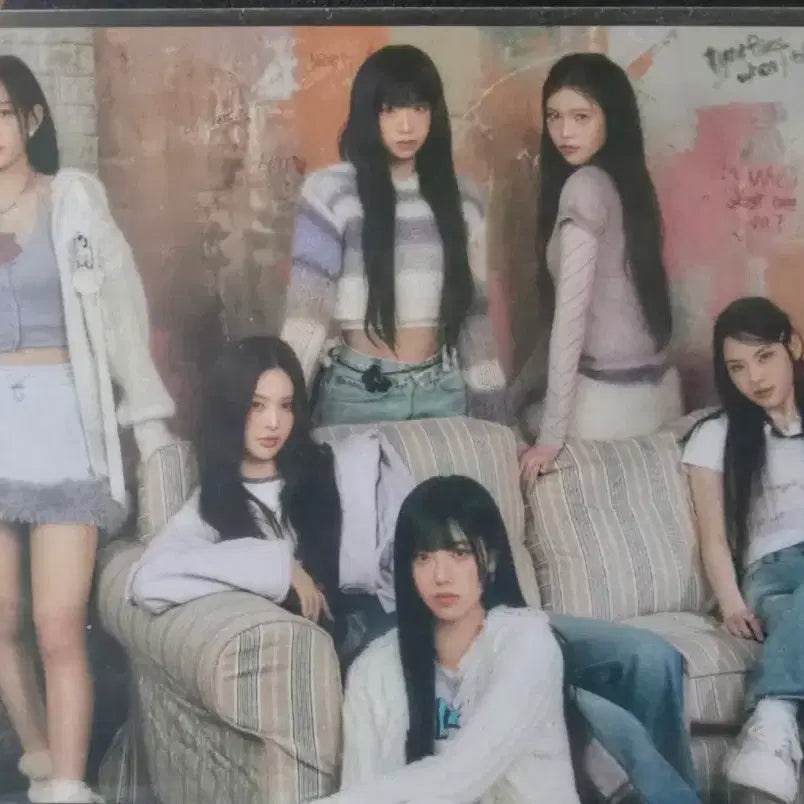 [BUNJANG] IZNA Signed Studio Postcard / IZNA 이즈나 사인 공방 엽서 판매