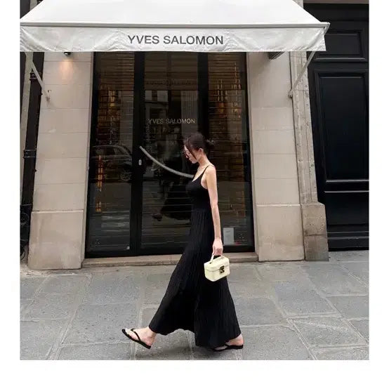 [BUNJANG] The Row 26 Monte Carlo Pearl Black Handbag / 더로랑 26 몬테카롤로 펄블랙