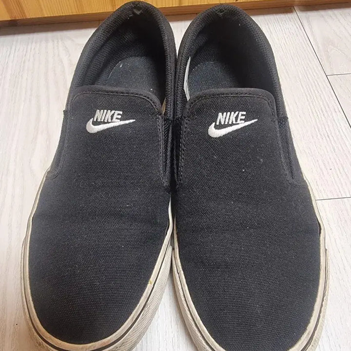 [BUNJANG] Nike Slip-On Black 250 / 나이키 슬립온 블랙 250