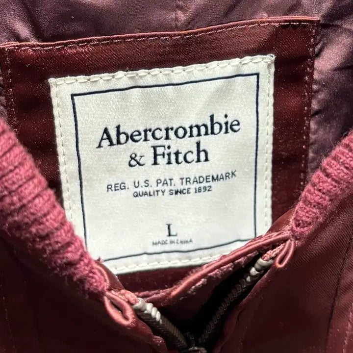 [BUNJANG] Abercrombie &amp; Fitch Burgundy Glossy Nylon Jacket / L 아베크롬비 버건디 글로시 나일론 자켓