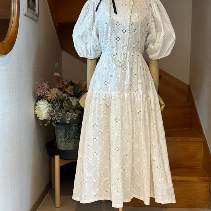 [BUNJANG] ZARA Punching Lace Puff Long Dress / 펀칭 레이스 퍼프 롱 원피스 자라
