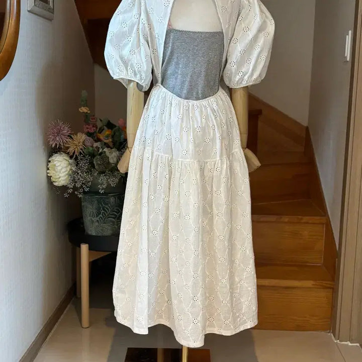 [BUNJANG] ZARA Punching Lace Puff Long Dress / 펀칭 레이스 퍼프 롱 원피스 자라