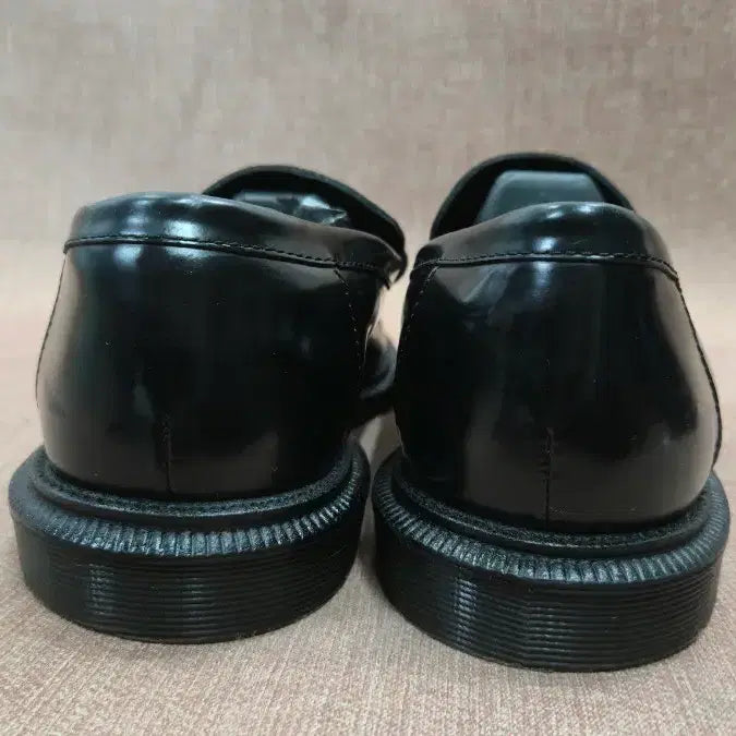 [BUNJANG] Dr. Martens Penny Loafers UK7 / 닥터마틴 일회착용  255mm- 펜톤 UK7 페니로퍼